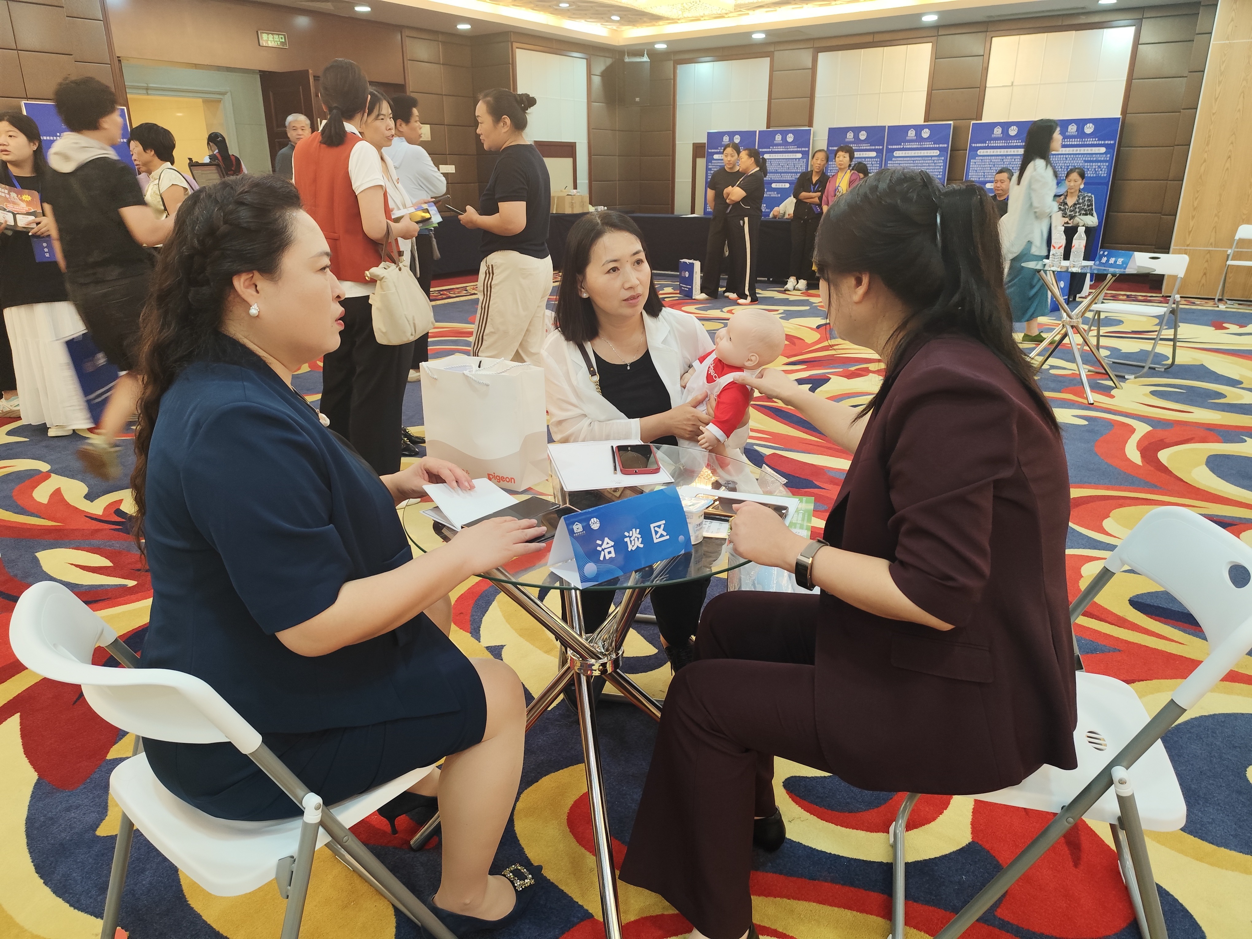 1755477692987081159.jpg 1755477692987081159.jpg